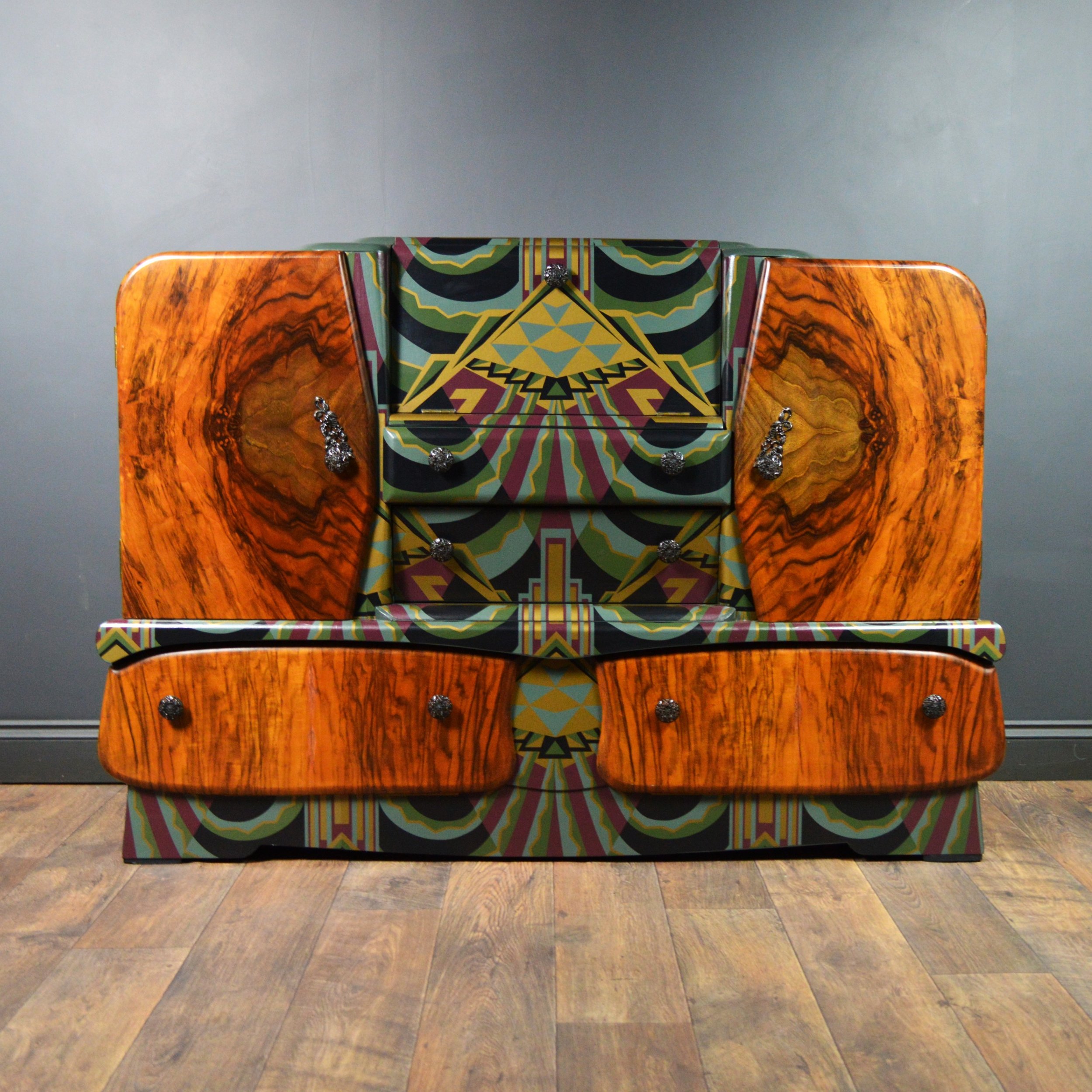 Annie's Furniture Art - Furniture restoration in Somerset uk